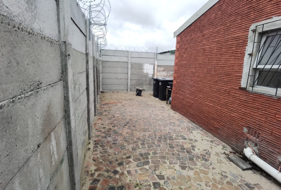 4 Bedroom Property for Sale in Belhar Western Cape